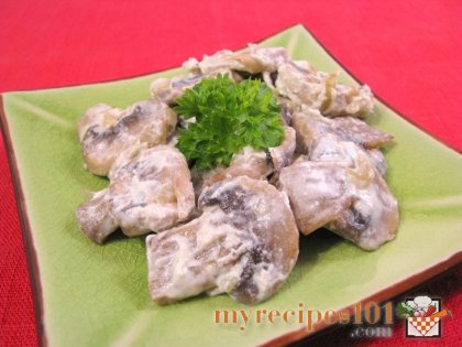 Mushrooms in sour cream