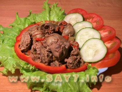 Куриная печень, жаренная с луком и сладким перцем