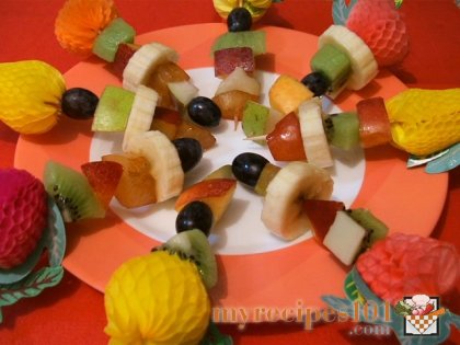 Fruit canapé