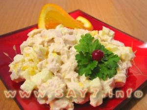 Chicken filet and orange salad