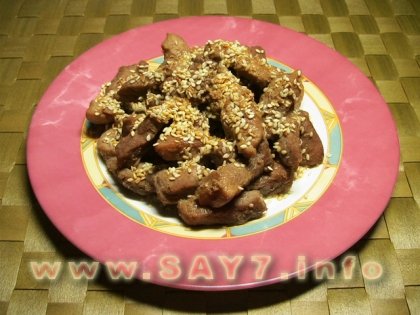 Мясо с кунжутом