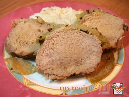 Pork with apples baked in foil