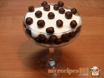 Cream and coffee desert