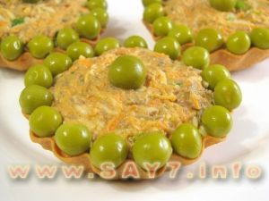 Tartlets with the chicken liver salad