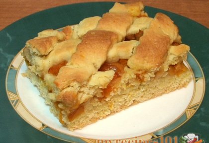 Apricot pie