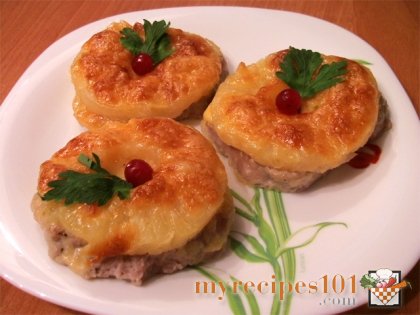 Baked Pork with pineapples and cheese