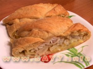 Puff pie with fish and potatoes